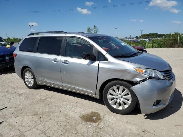 2015 Toyota Sienna XLE