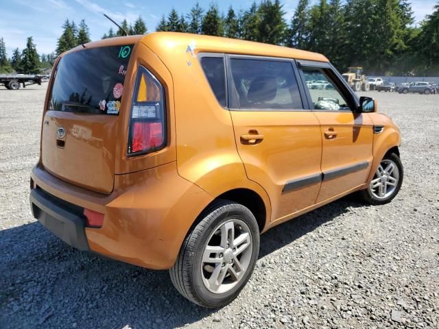 2011 KIA Soul +