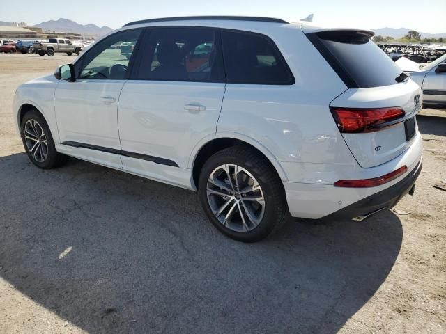 2025 Audi Q7 Premium Plus