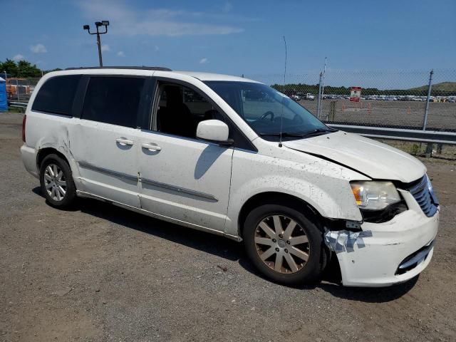 2013 Chrysler Town & Country Touring