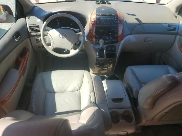 2006 Toyota Sienna XLE