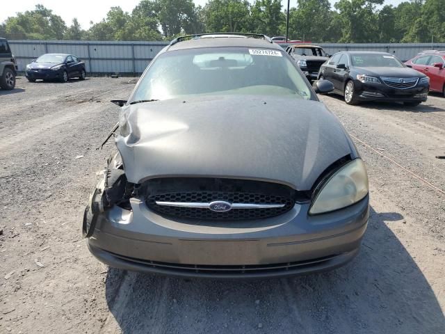 2003 Ford Taurus SE