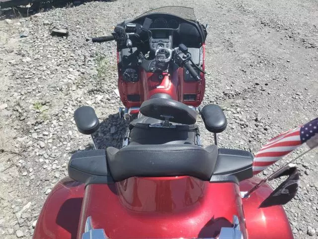 2010 Honda GL1800