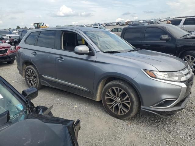 2016 Mitsubishi Outlander SE