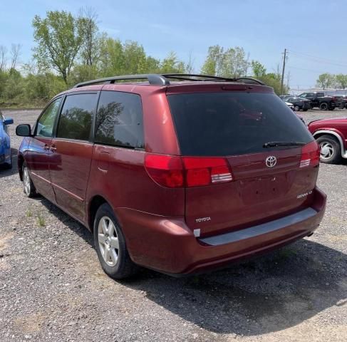 2005 Toyota Sienna CE