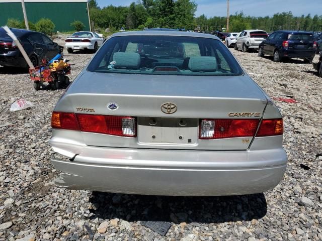 2000 Toyota Camry LE