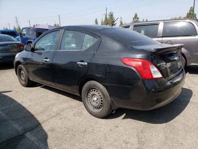 2013 Nissan Versa S