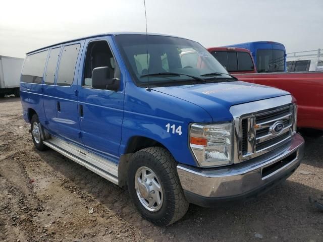 2014 Ford Econoline E350 Super Duty Wagon