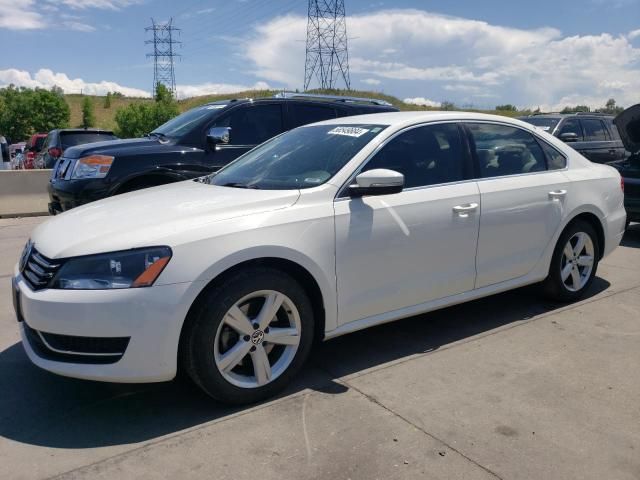 2014 Volkswagen Passat SE