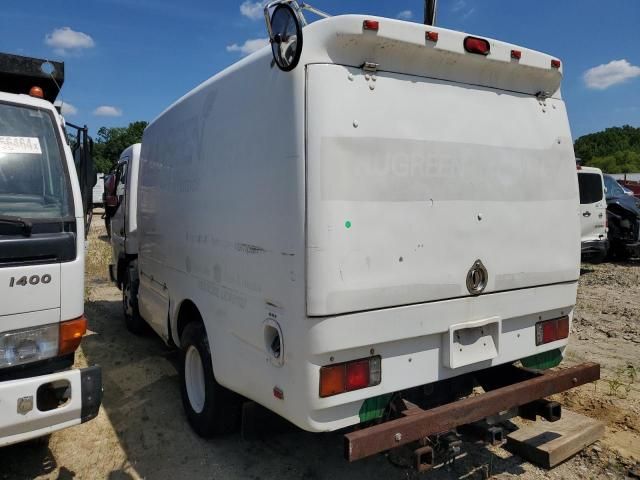 2007 Sterling Mitsubishi Chassis COE 40