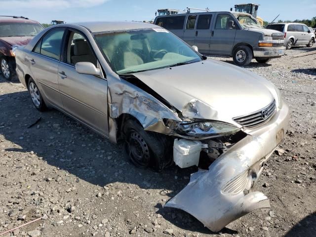 2005 Toyota Camry LE