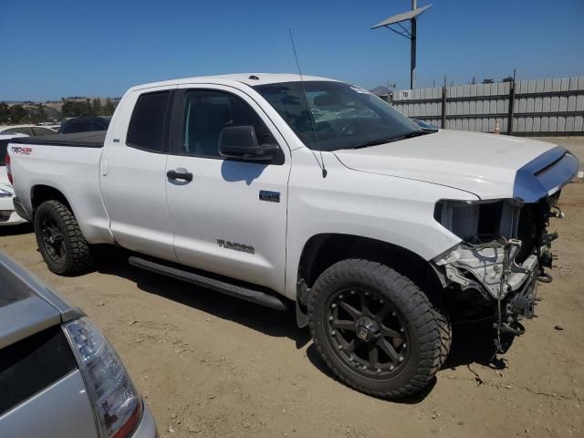 2017 Toyota Tundra Double Cab SR/SR5