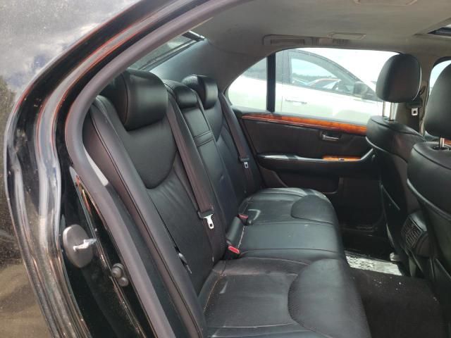 2004 Lexus LS 430