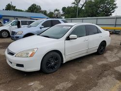 Vehiculos salvage en venta de Copart Wichita, KS: 2006 Honda Accord SE