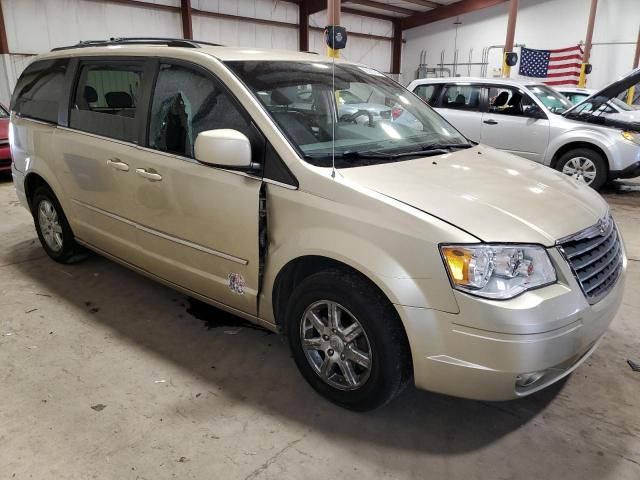 2010 Chrysler Town & Country Touring