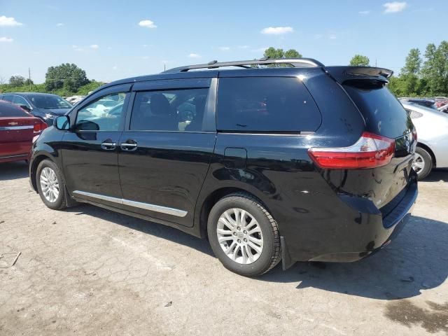 2015 Toyota Sienna XLE