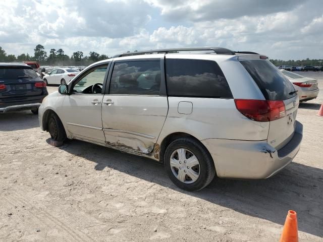 2004 Toyota Sienna CE