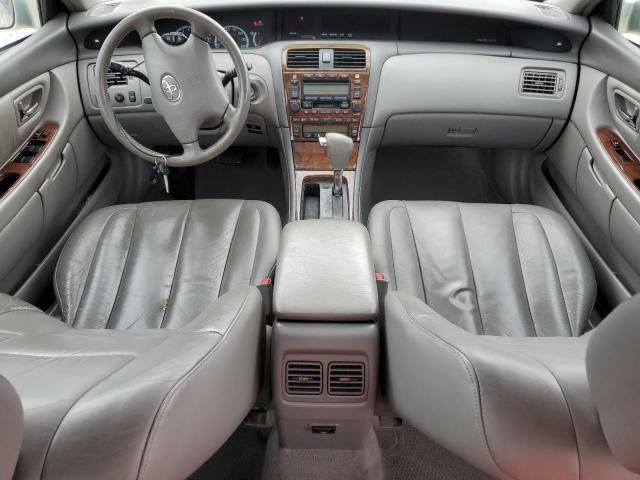 2002 Toyota Avalon XL