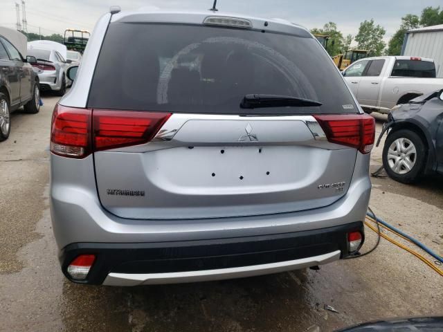 2016 Mitsubishi Outlander SE