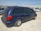 2005 Chrysler Town & Country LX