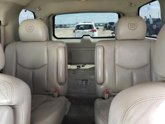 2005 Cadillac Escalade Luxury