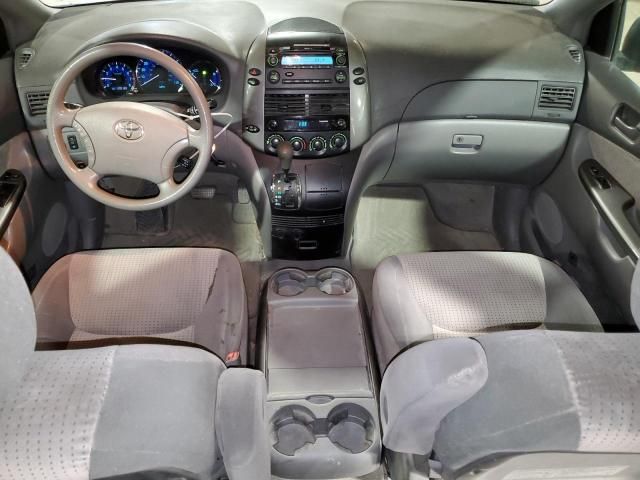 2008 Toyota Sienna CE