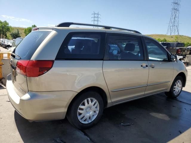 2005 Toyota Sienna CE