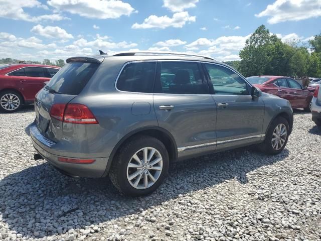 2014 Volkswagen Touareg V6