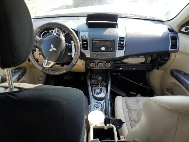 2009 Mitsubishi Outlander SE