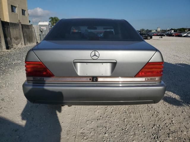 1993 Mercedes-Benz 300 SE