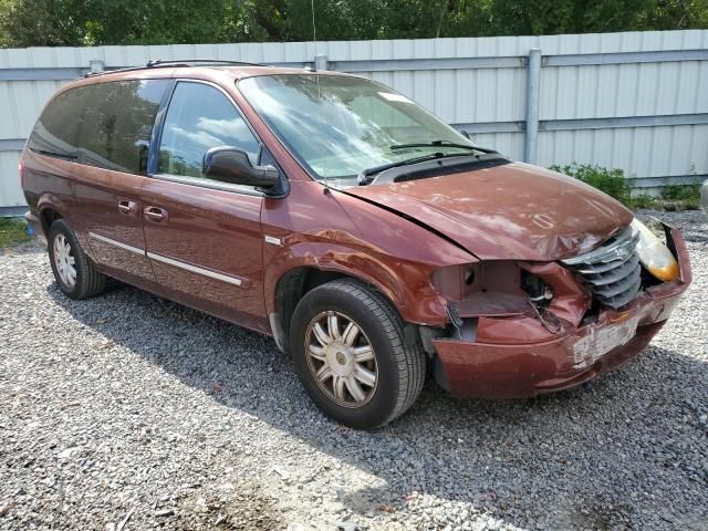 2007 Chrysler Town & Country Touring