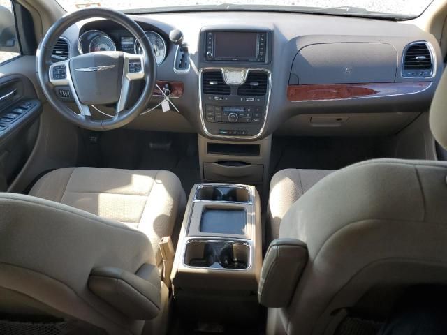 2012 Chrysler Town & Country Touring