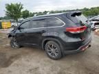 2017 Toyota Highlander SE