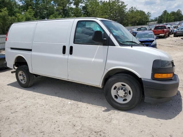 2021 Chevrolet Express G2500