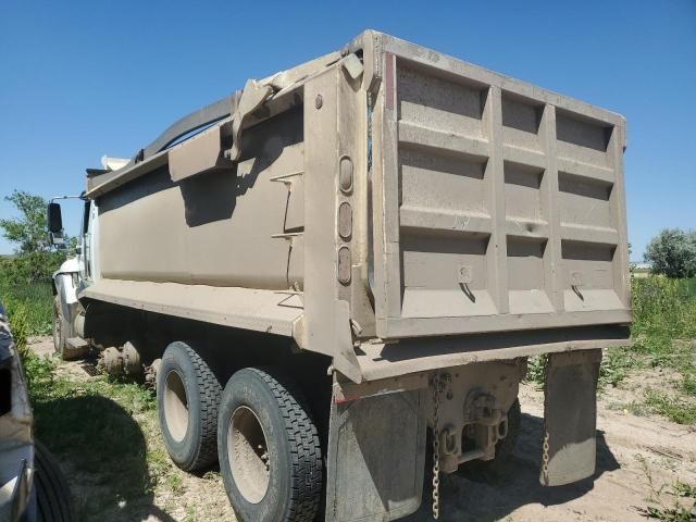 2007 International 7000 7700