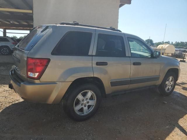 2005 Jeep Grand Cherokee Laredo