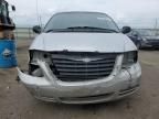 2005 Chrysler Town & Country