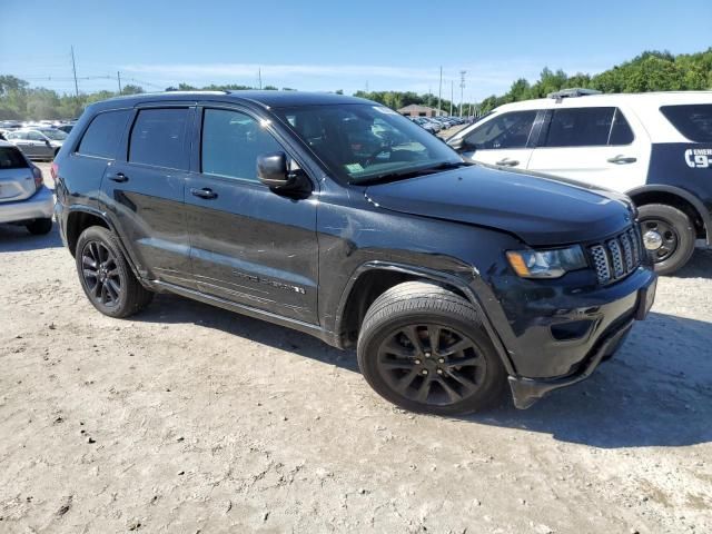 2020 Jeep Grand Cherokee Laredo