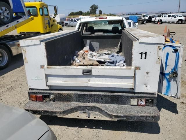 2004 Chevrolet Silverado C2500 Heavy Duty