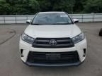 2017 Toyota Highlander SE