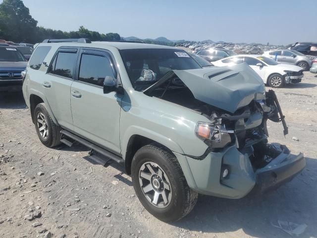 2023 Toyota 4runner SE