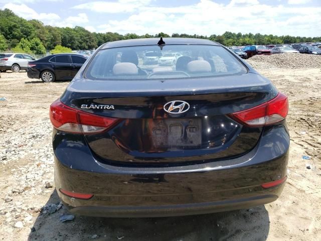 2016 Hyundai Elantra SE