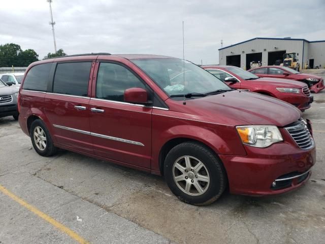 2013 Chrysler Town & Country Touring