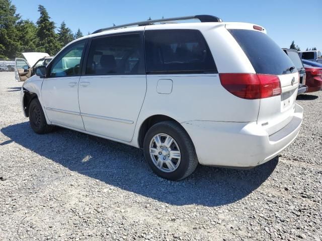 2004 Toyota Sienna CE