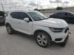 2020 Volvo XC40 T4 Momentum