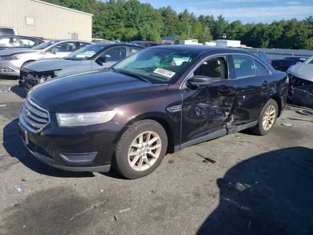 2013 Ford Taurus SE