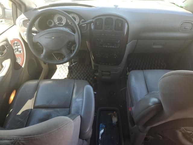 2002 Chrysler Town & Country Limited