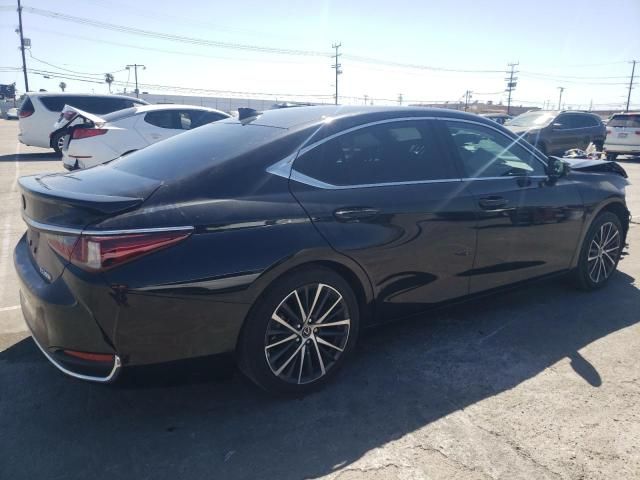 2023 Lexus ES 300H Base