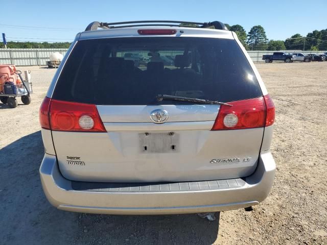 2007 Toyota Sienna CE