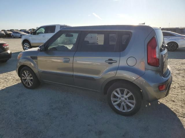 2013 KIA Soul +